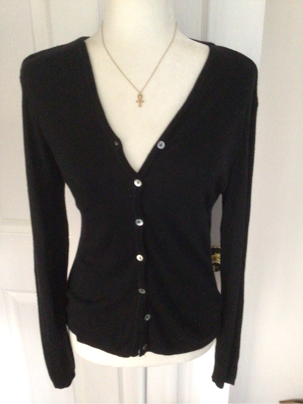 VTG Finity Black V-Neck Button Cardigan Sweater- Sz Med